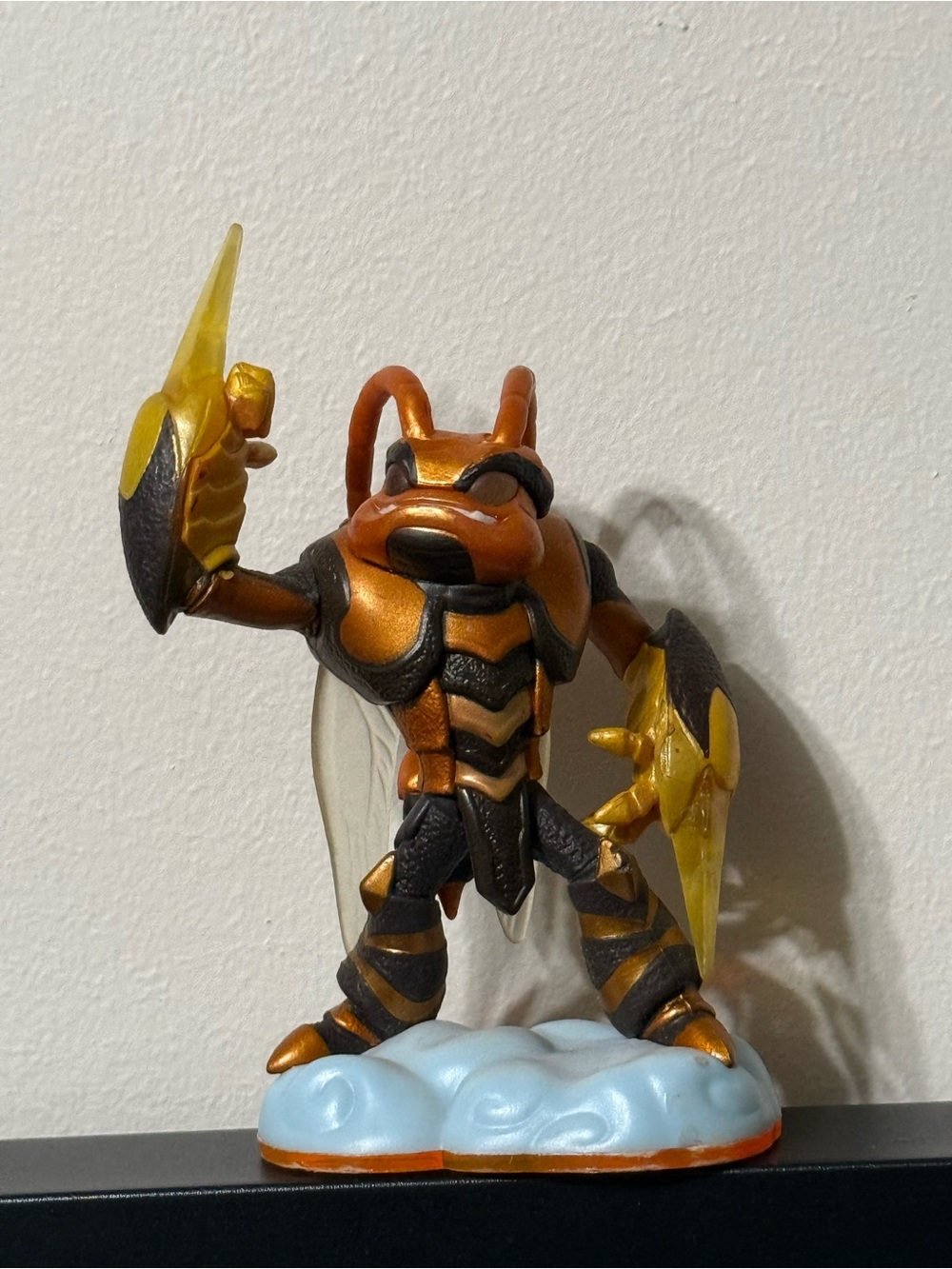 Skylanders SWARM Giant Figure Activision 2012 Orange Black Character